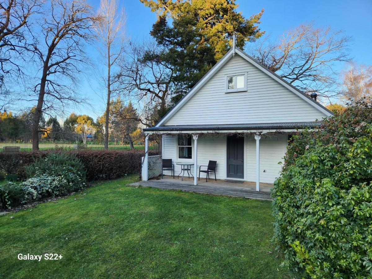 Oak Cottage Retreat North Loburn Exterior photo